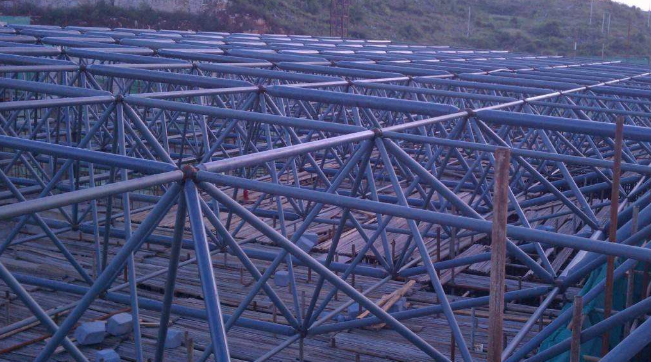通州概述网架加工中对钢材的质量的过细恳求